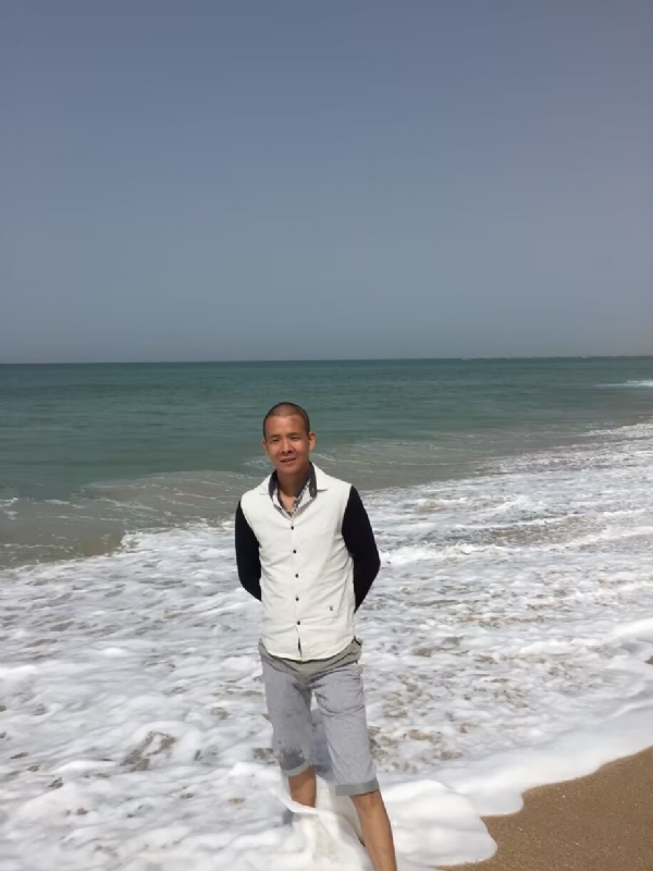 飞雪飘零的第二张照片--遂昌蓝颜知己交友网